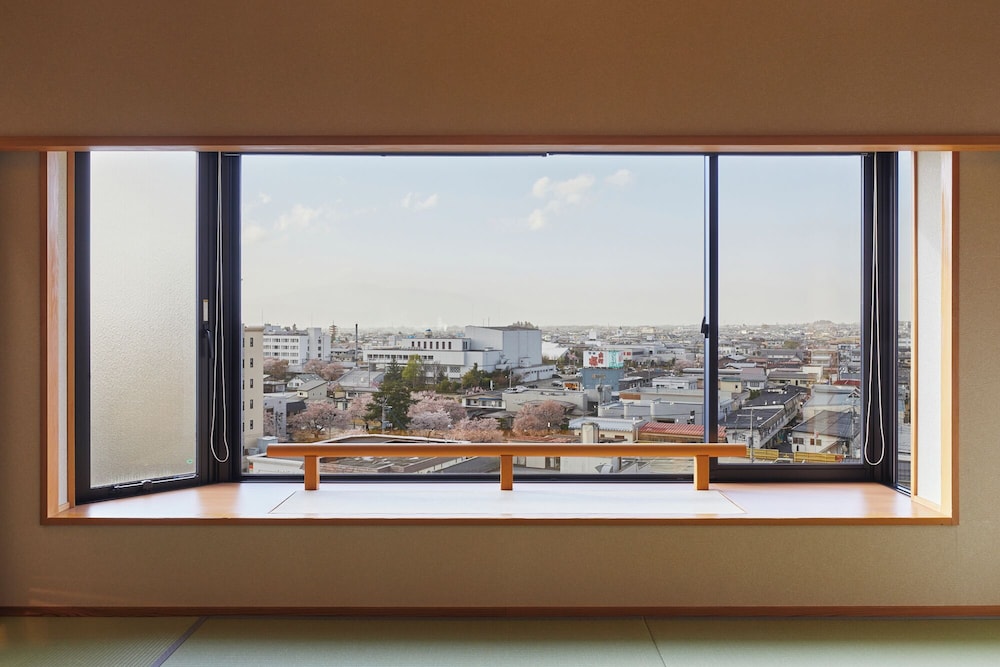 Hohoemi no Yado Takinoyu Hotel 68/77