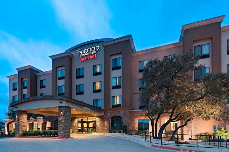 Fairfield Inn Suites By Marriott Austin Northwest Research Blvd