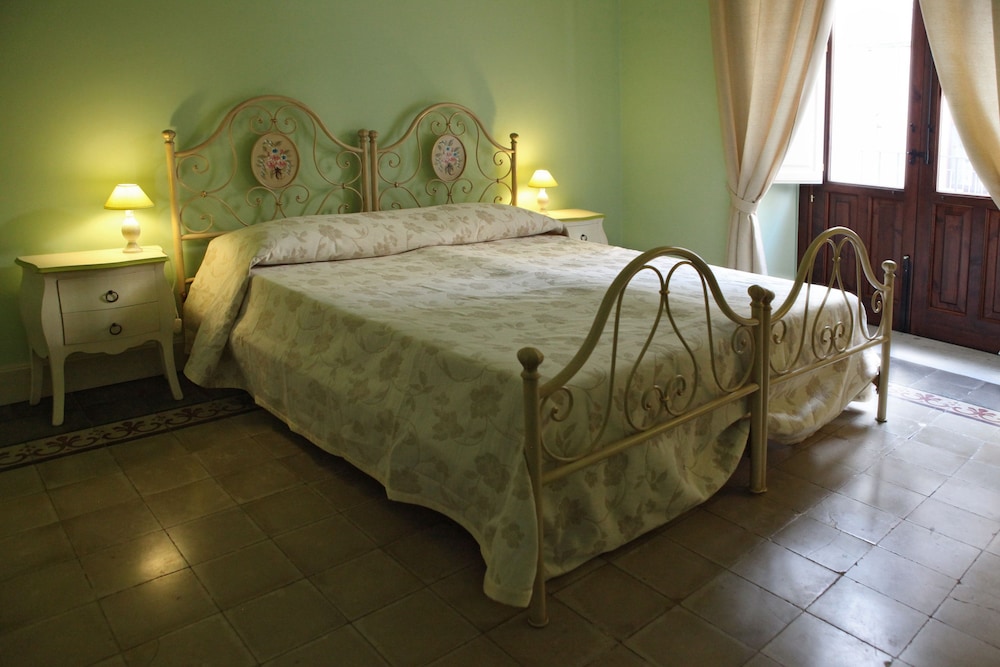 Al Duomo Inn B B 16/33