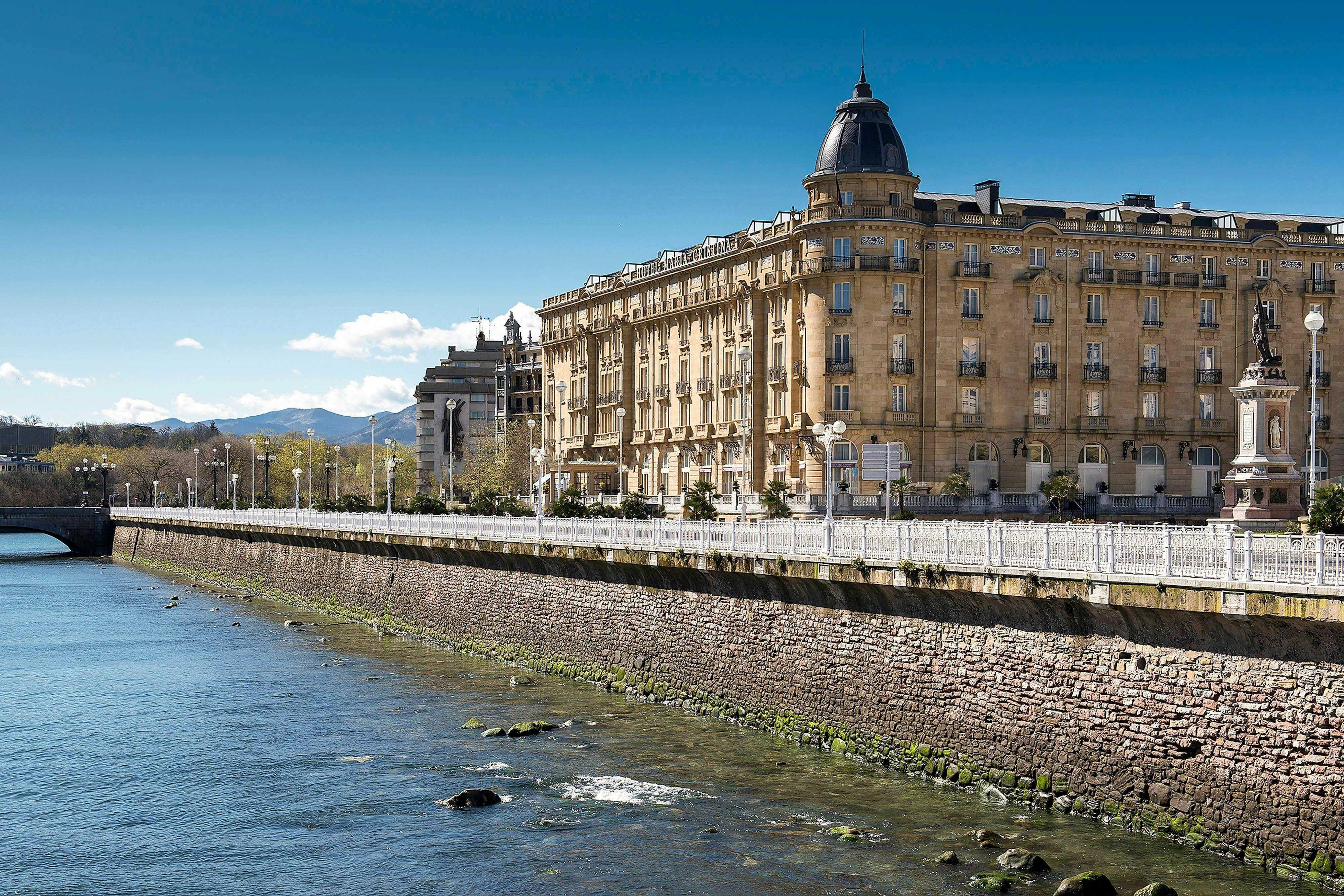 Hotel Maria Cristina A Luxury Collection Hotel 73/74