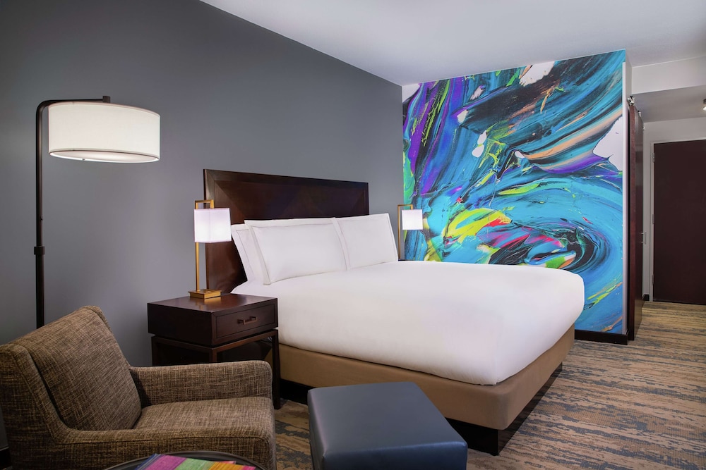 Hilton Americas Houston 26/85