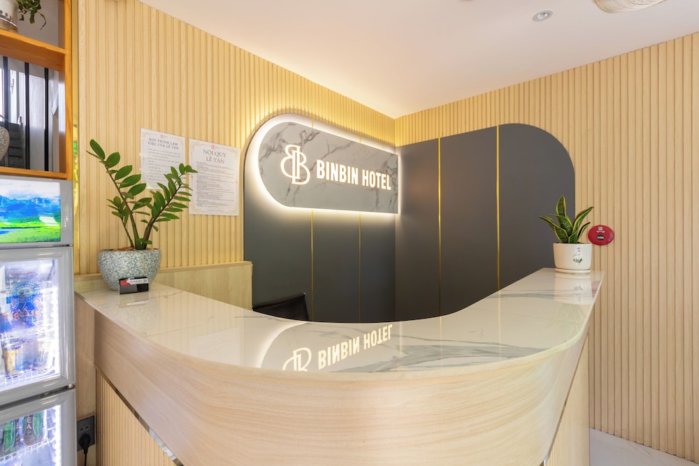 Bin Bin Hotel 11 - Near Island Diamond 6/50