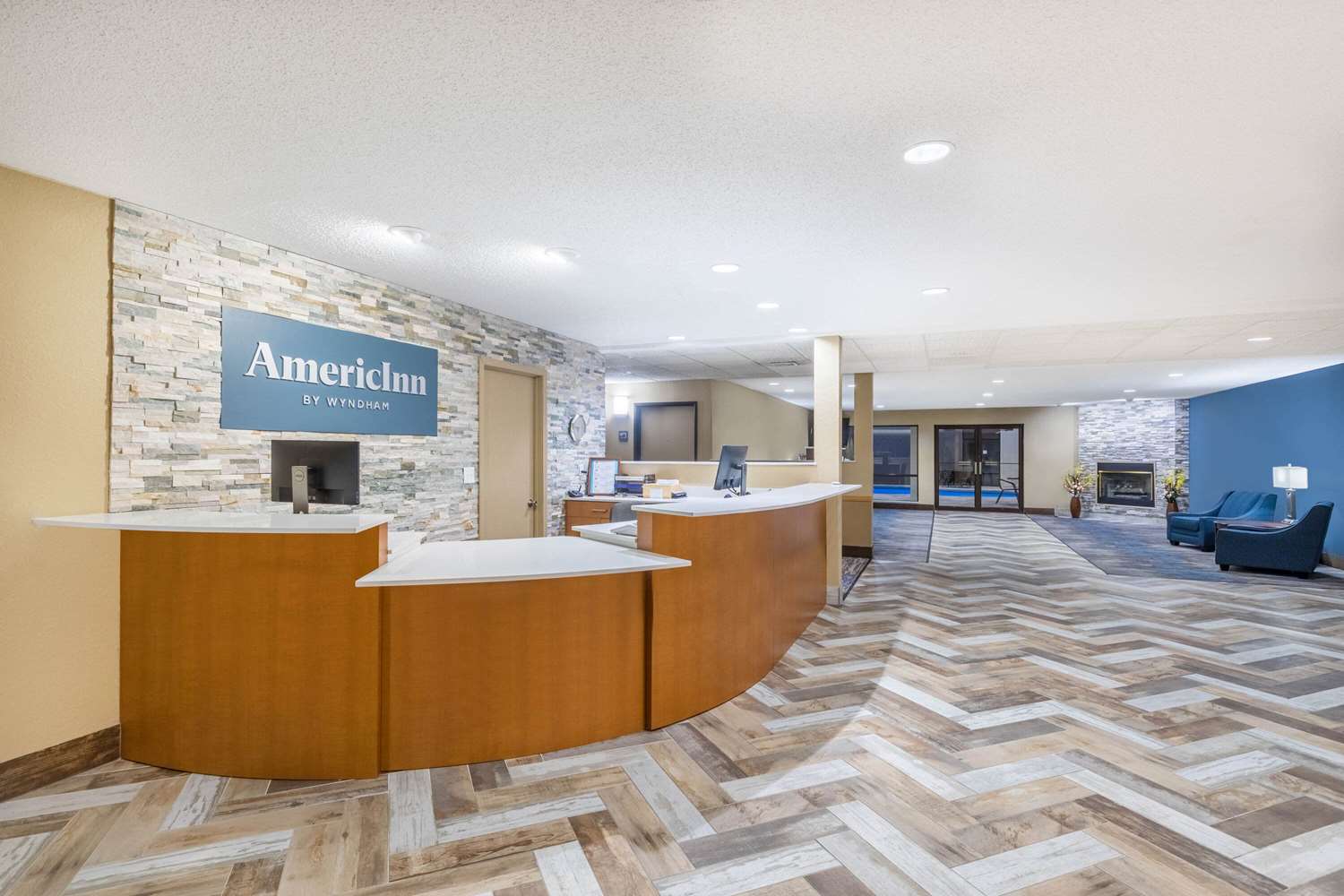 Americinn By Wyndham Prairie Du Chien 11/42