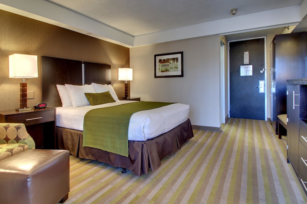 Historic Concord Suites 15/50