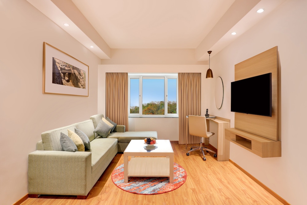 Lemon Tree Hotel Hinjawadi Pune 30/49