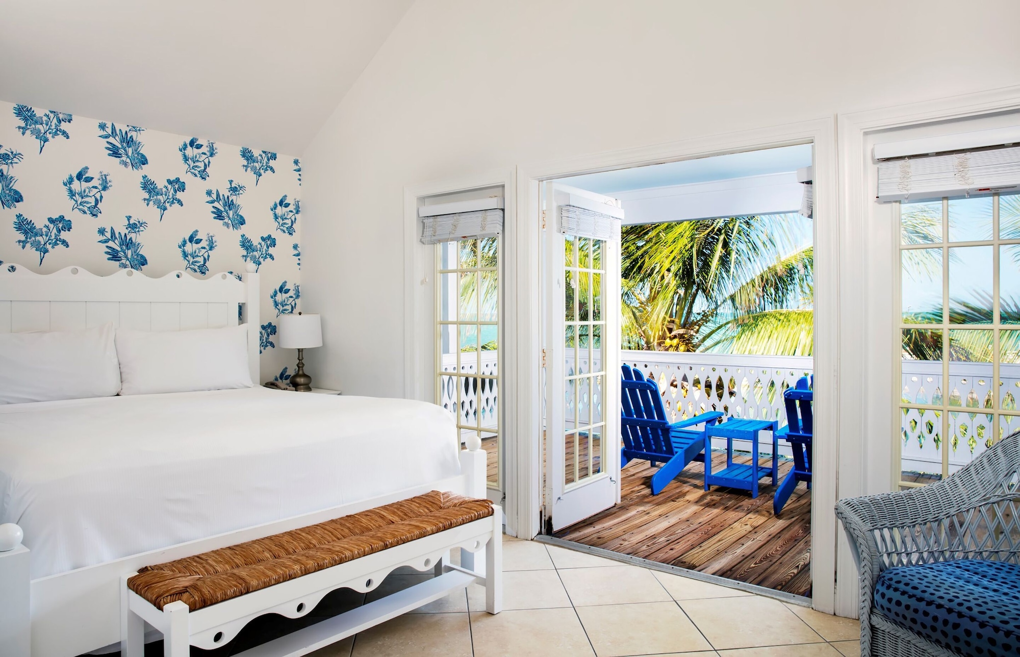 Villa, King and Queen and Twin Beds, Water Front