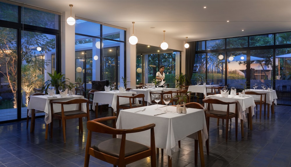 Hillocks Hotel Spa 44/60