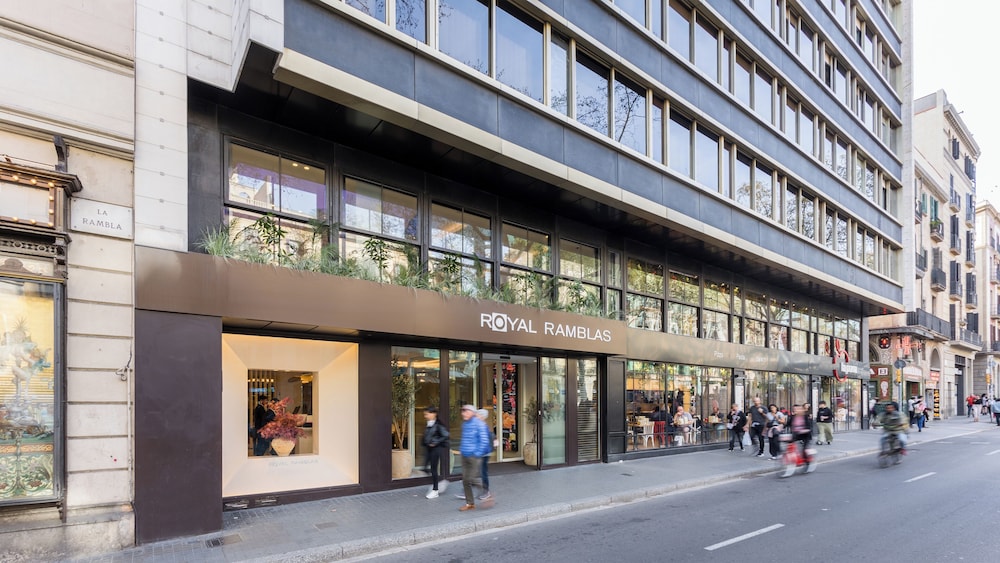 Royal Ramblas 69/72