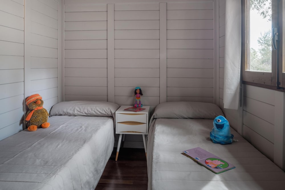 Camping Torre de la Mora 12/50