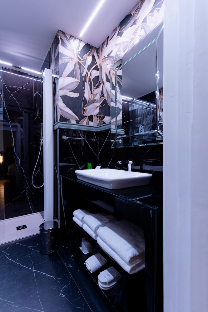 Lo Stemma Luxury Boutique Hotel 39/60
