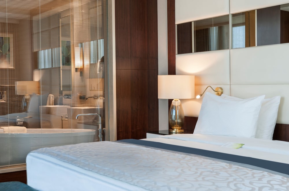 Elite World Grand Istanbul Basin Ekspres Hotel 23/71