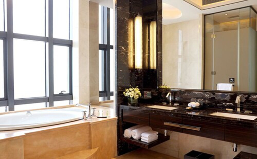 Hilton Zhongshan Downtown 4/74