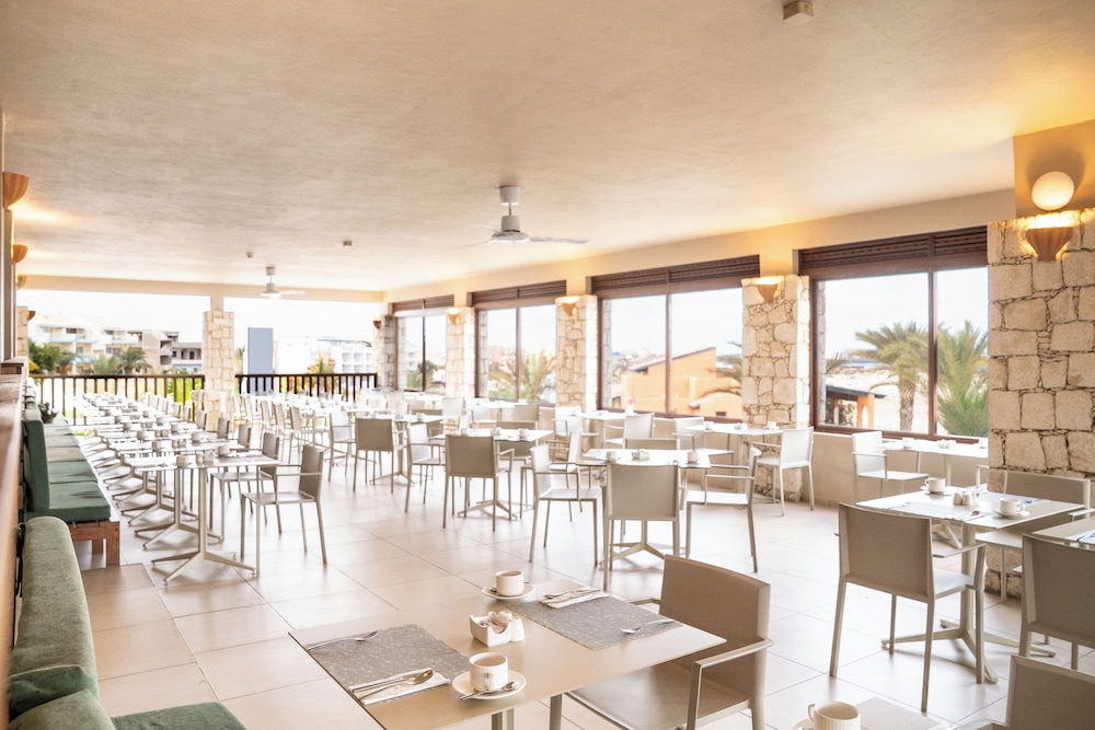 Ahg Marine Club Beach Resort 42/60