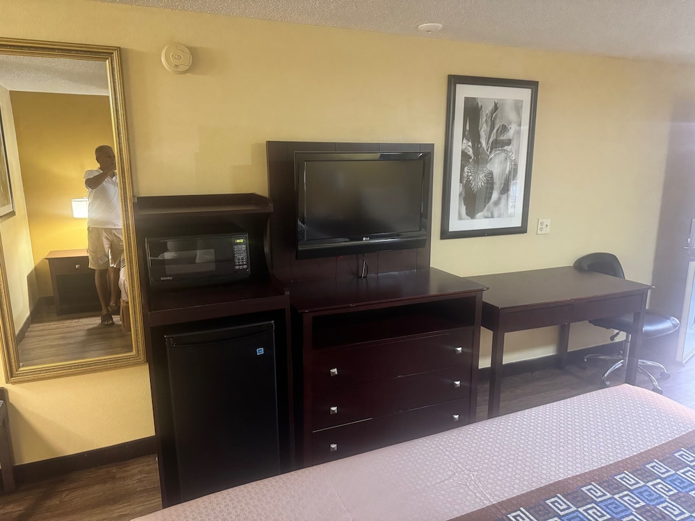 Somatel Goodlettsville Hotel 14/23