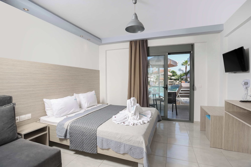 Akritas Hotel 12/49