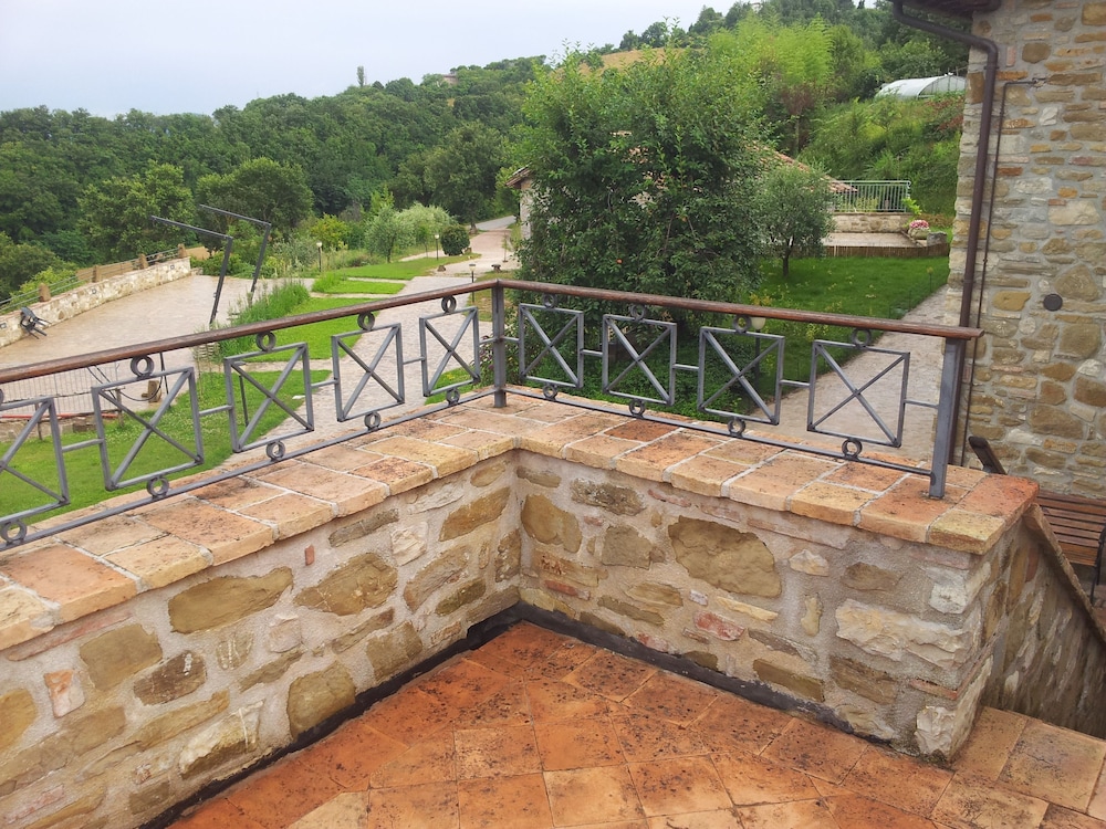 Agriturismo Fonte Chiara 34/35