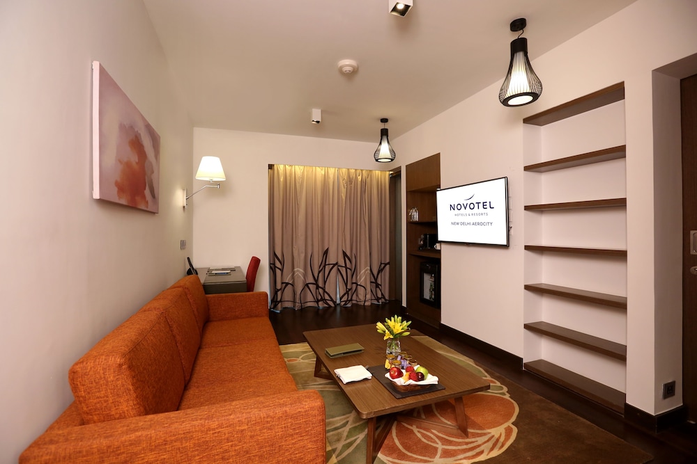 Novotel New Delhi Aerocity 42/64