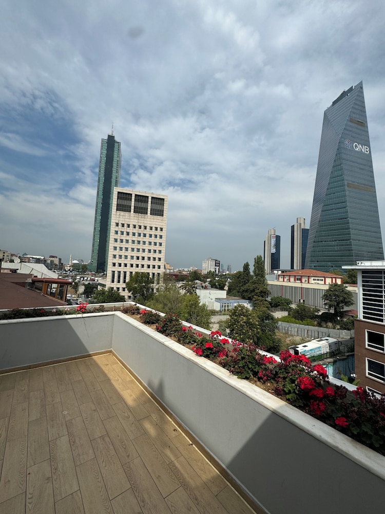 Levent Lavandula Hotel 30/35