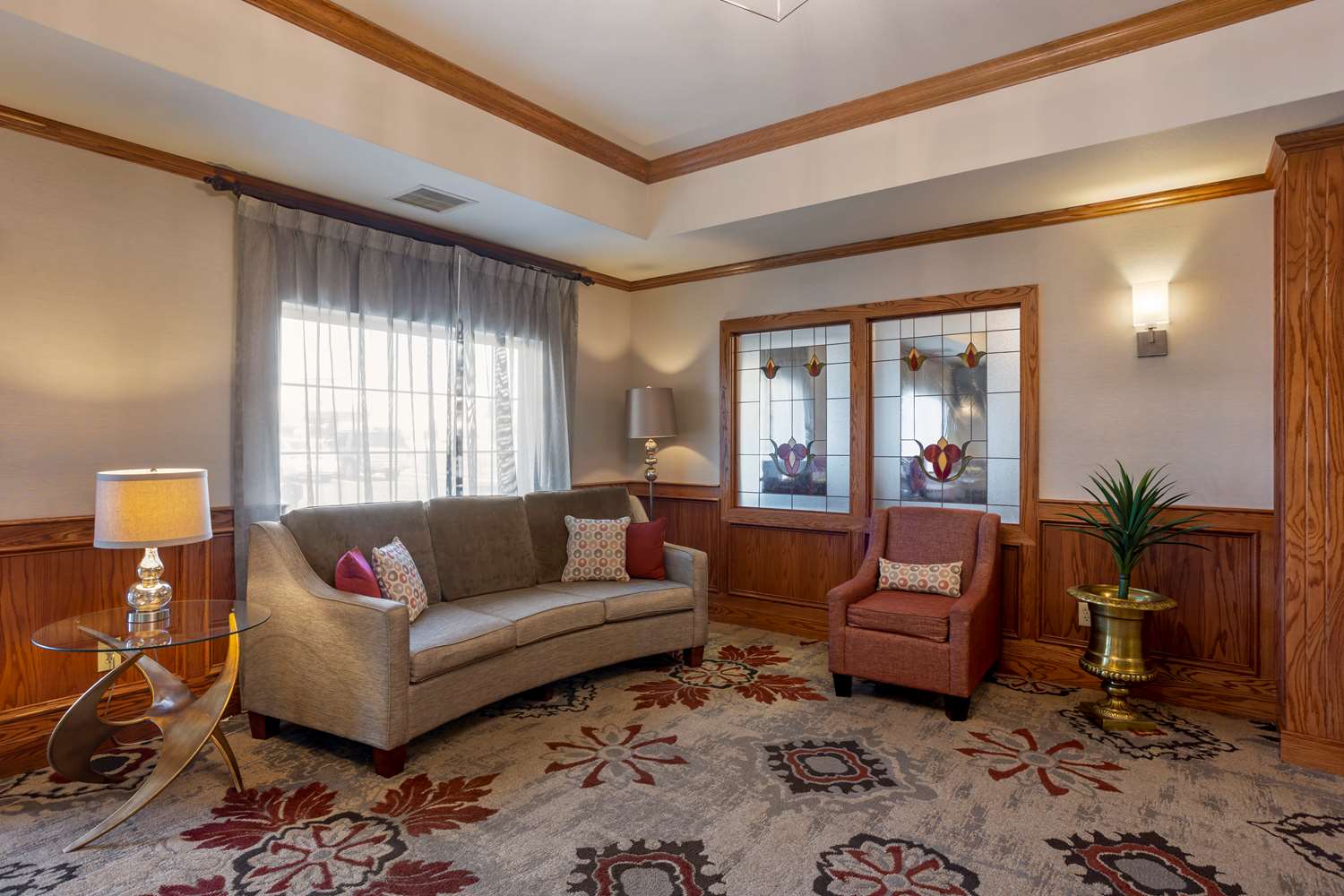 Best Western Plus Capital Inn 30/48