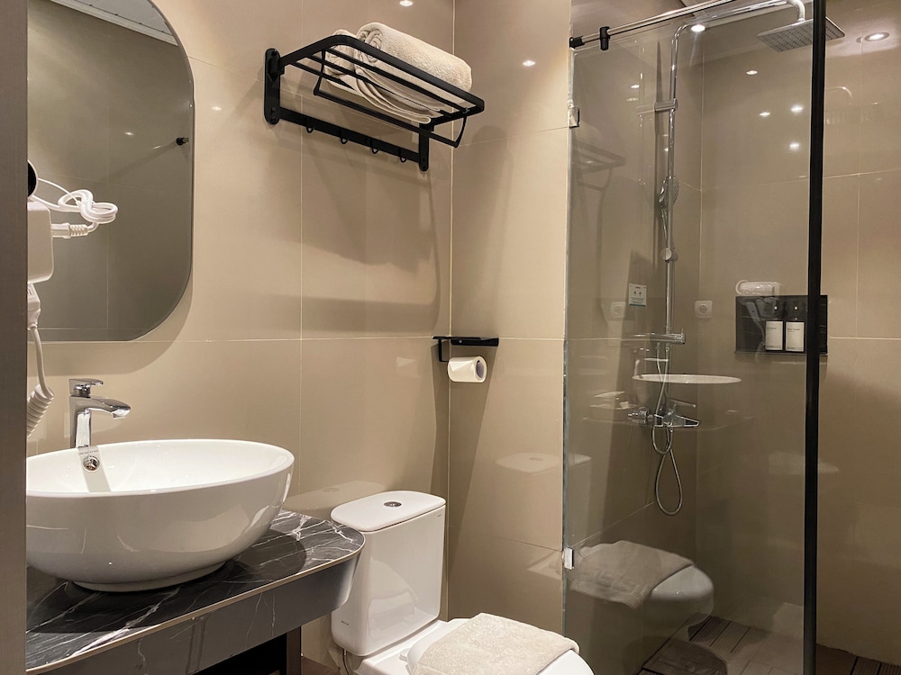 Avery de Grand City Hotel Bandung 46/48