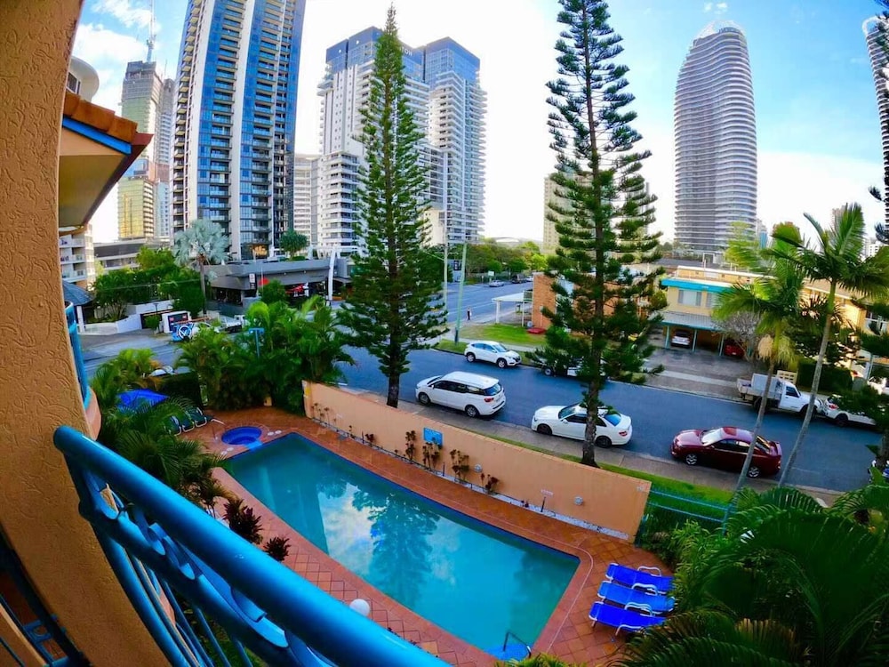 Aruba Surf Resort 2/69