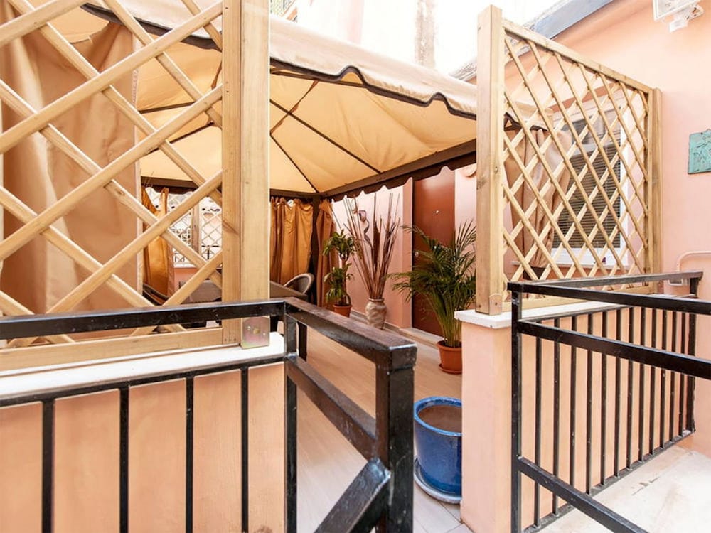 Private Luxury Suite 8/69