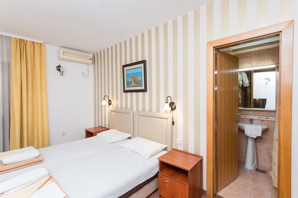 Villa Tropico 22/50