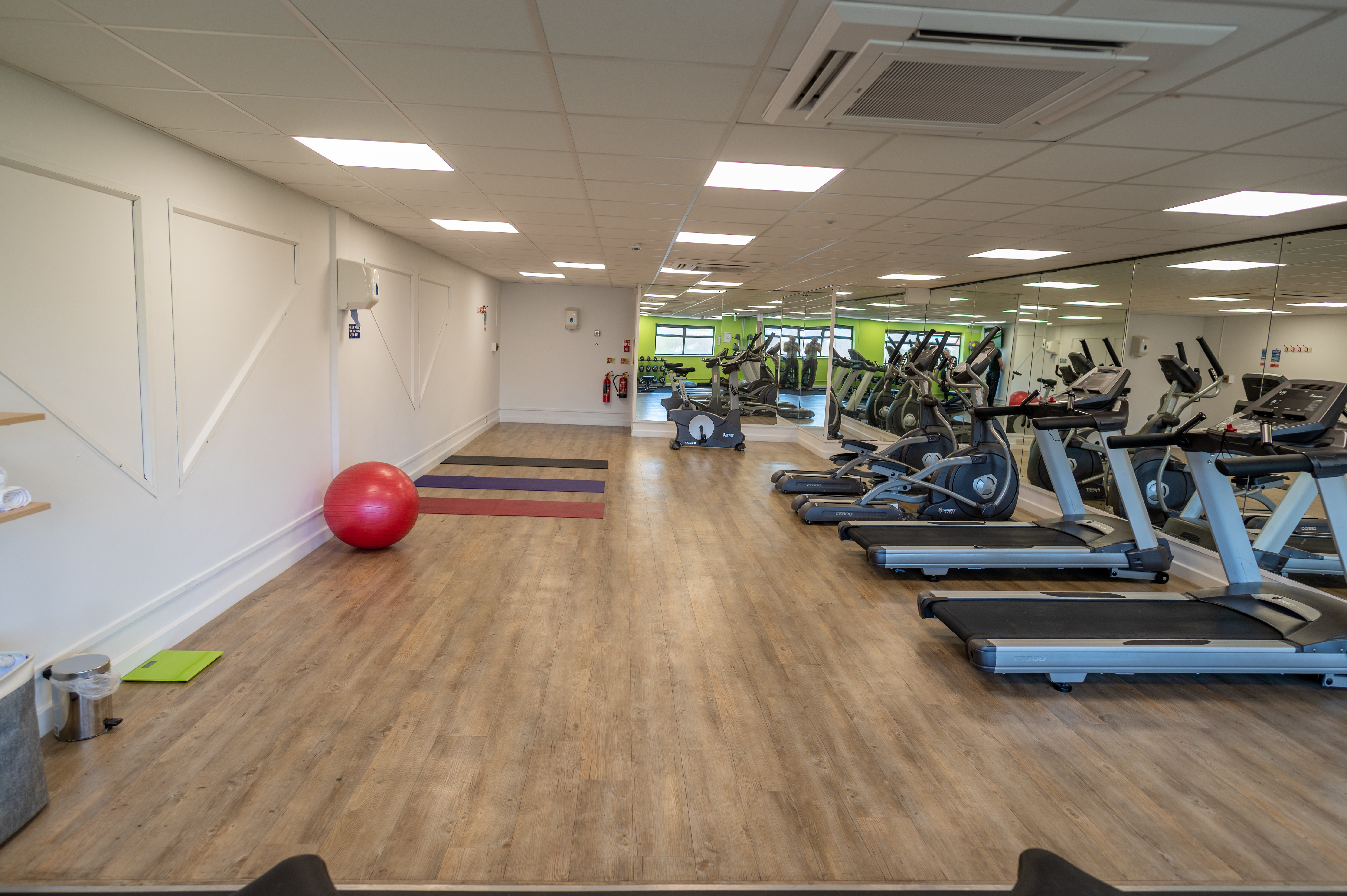 Holiday Inn Leicester Wigston 15/50