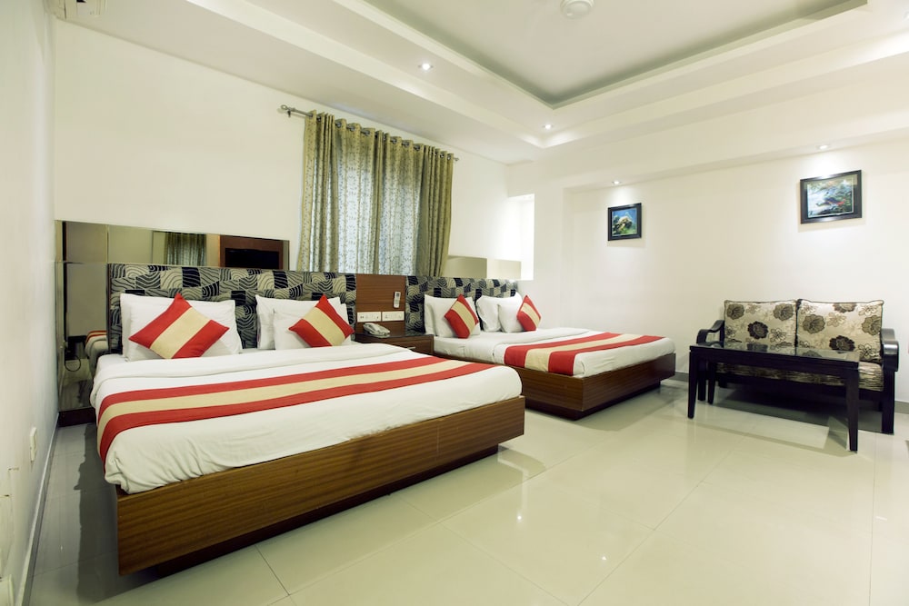 HOTEL KRISHNA DELUXE 43/70