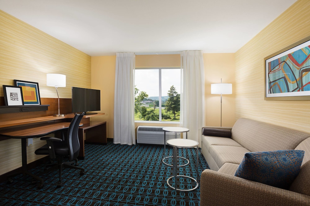 Fairfield Inn And Suites By Marriott Belle Vernon 23/29