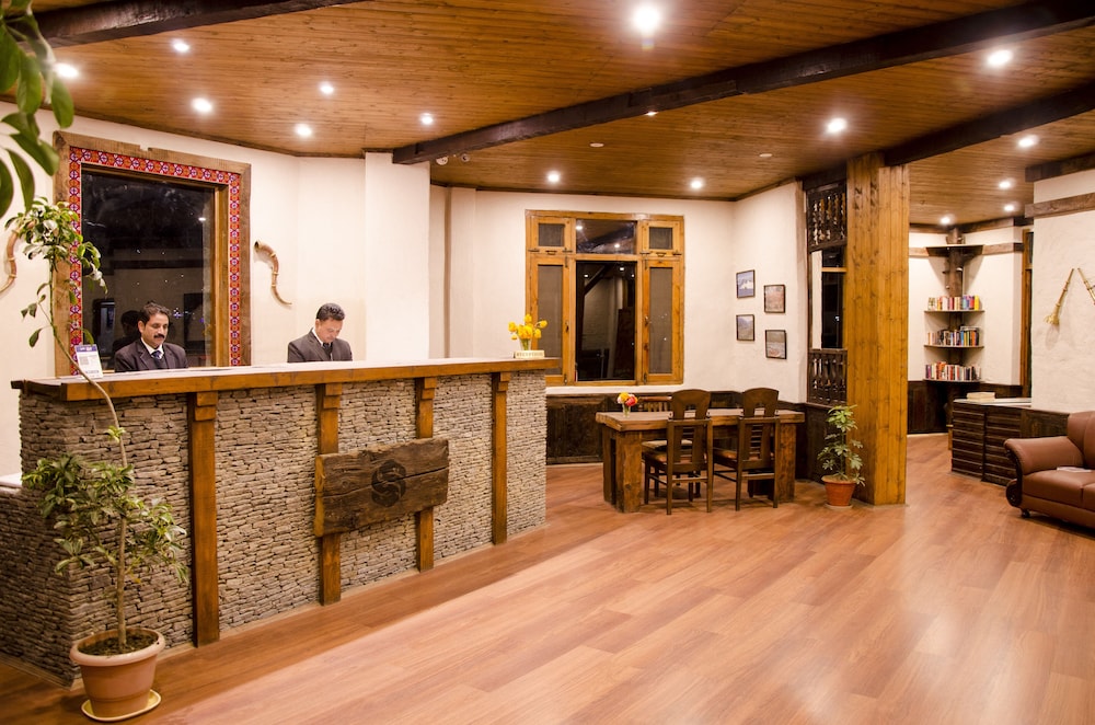 HERITAGE VILLAGE RESORT 9/77