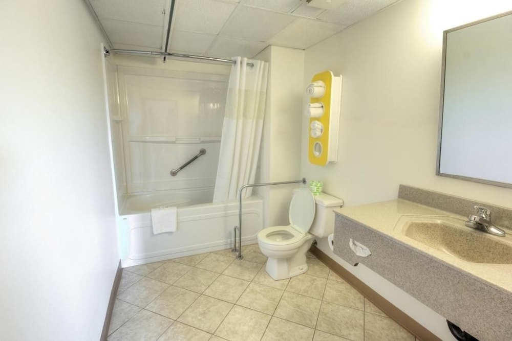 Motel6 Lethbridge Ab 58/62