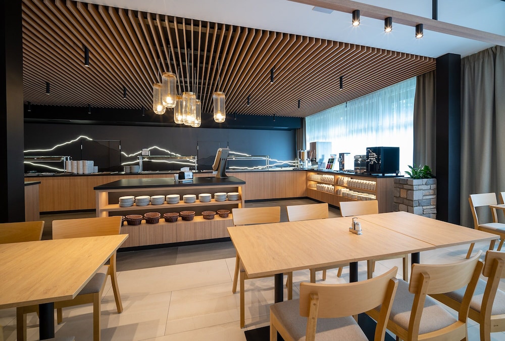 Wellness Hotel Svornost 44/69