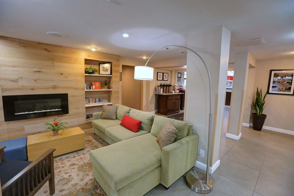 Country Inn & Suites by Radisson, Charlotte I-85 Airport, NC 30/47