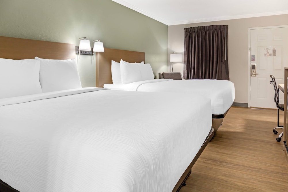Room, 2 Queen Beds