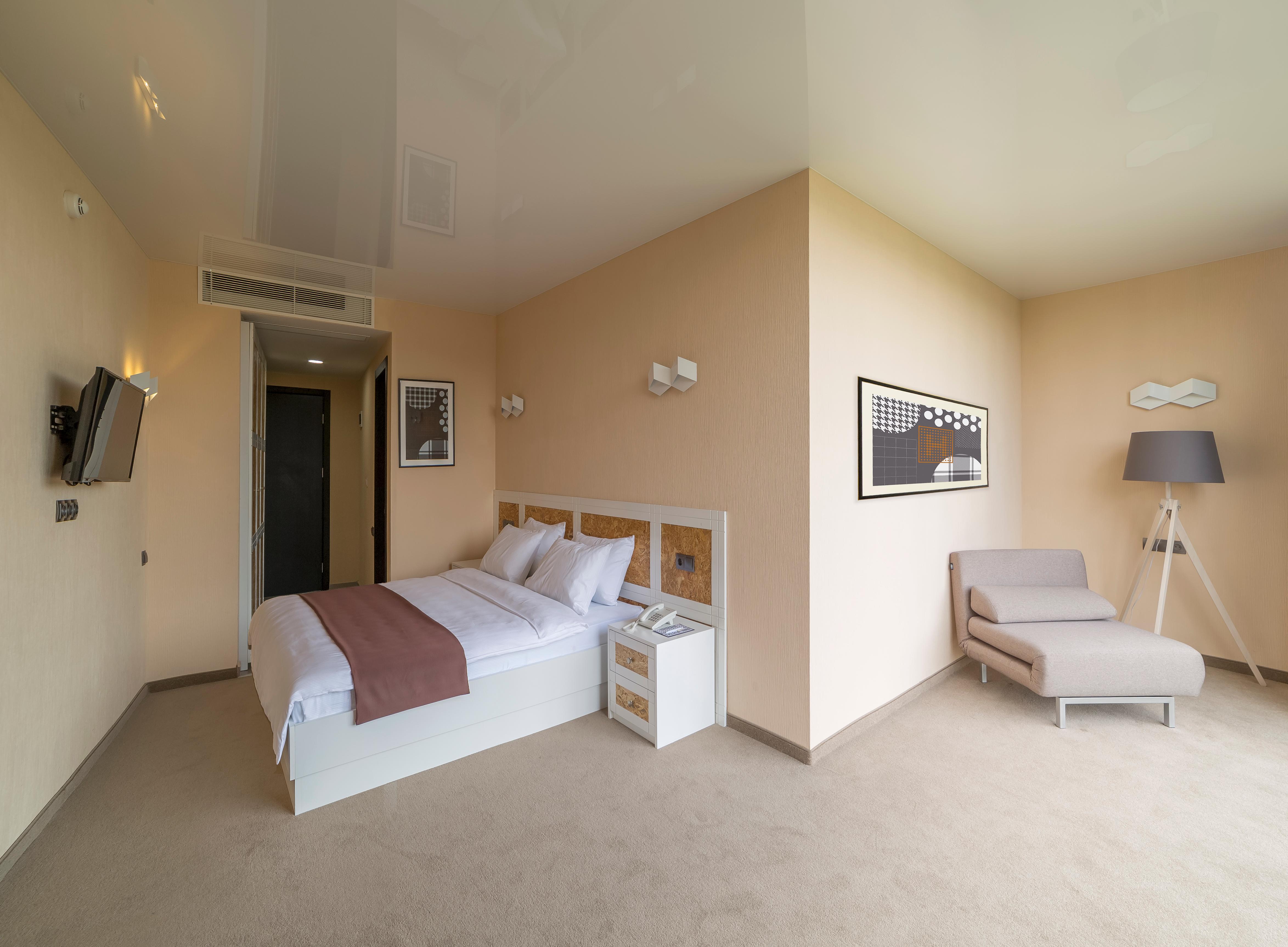 غرفة قياسية ثلاثية، Iveria Inn Tbilisi 6/7