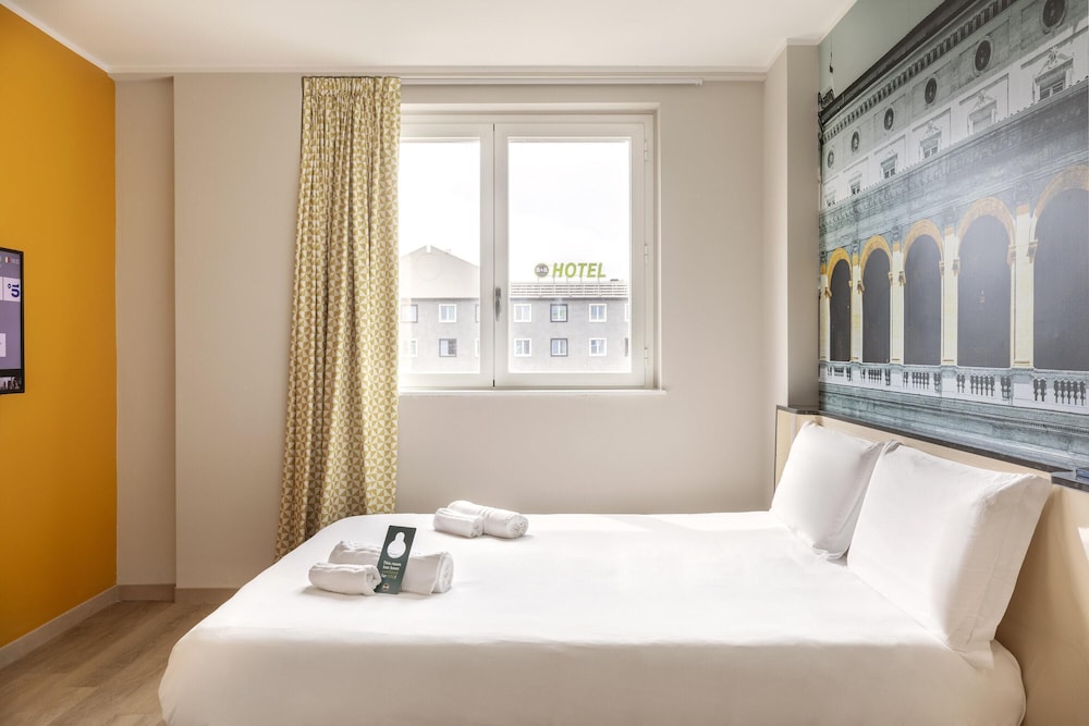 STANDARD, DOUBLE BED