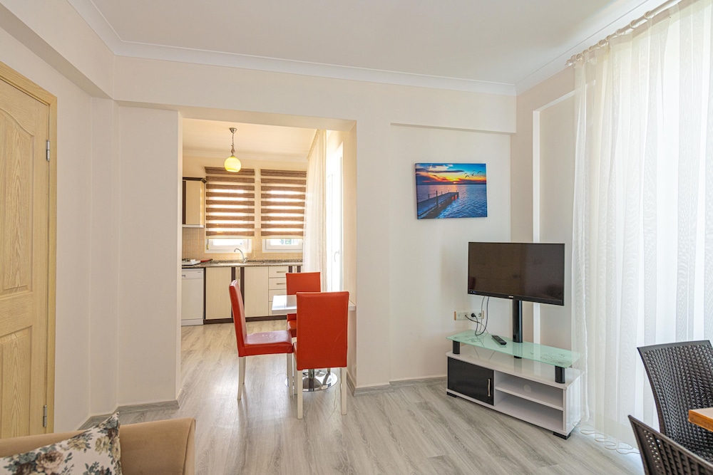 Anatolian Apartments 32/50