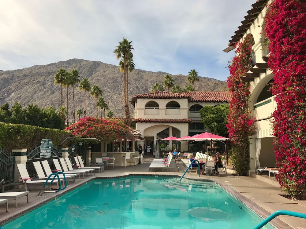 Best Western Plus Las Brisas Hotel 3/40