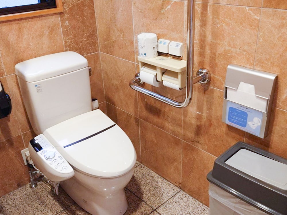 Toyoko Inn Tottori Eki Minami Guchi 57/58