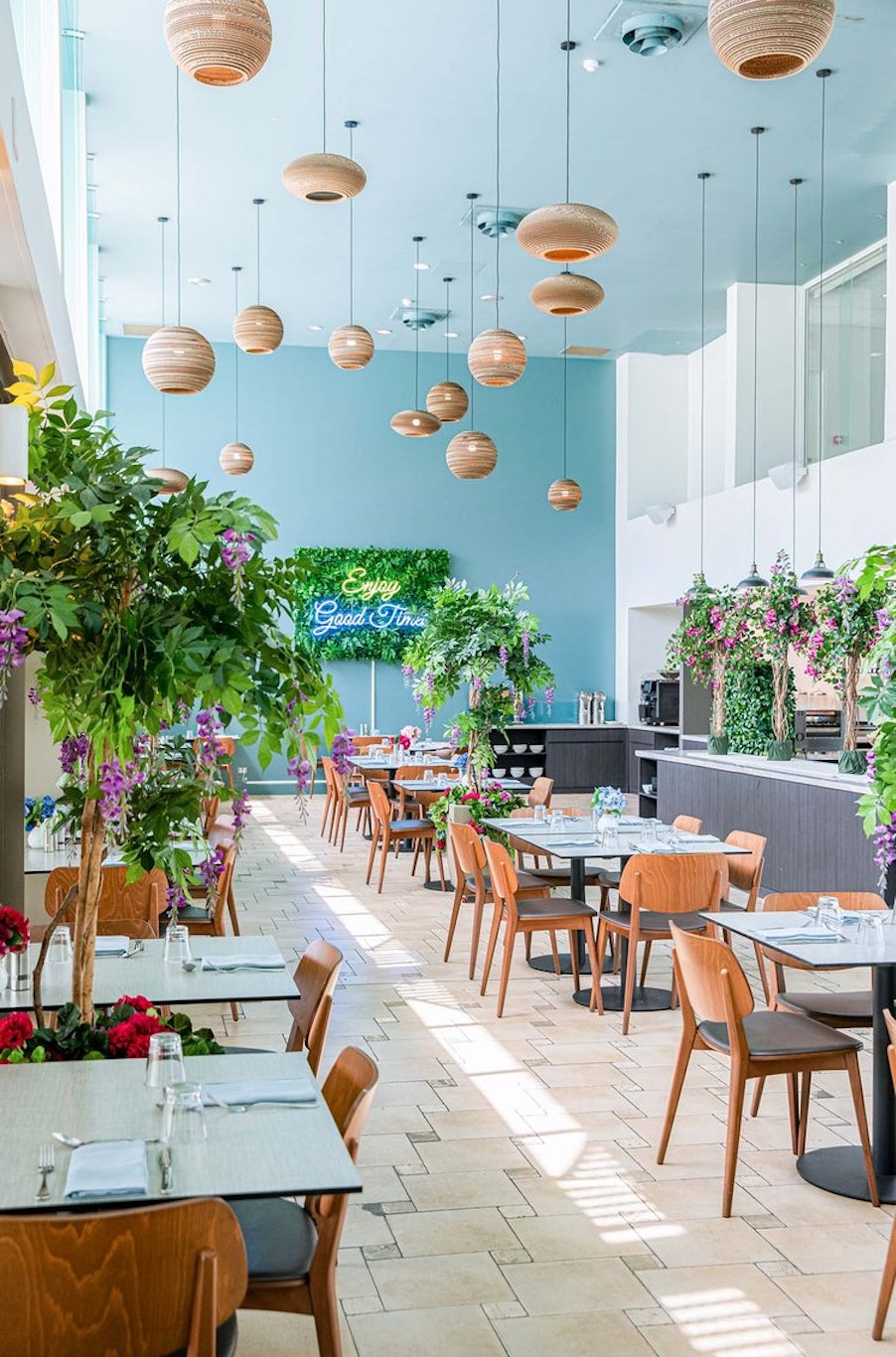 Cairns Harbourside Hotel 49/60