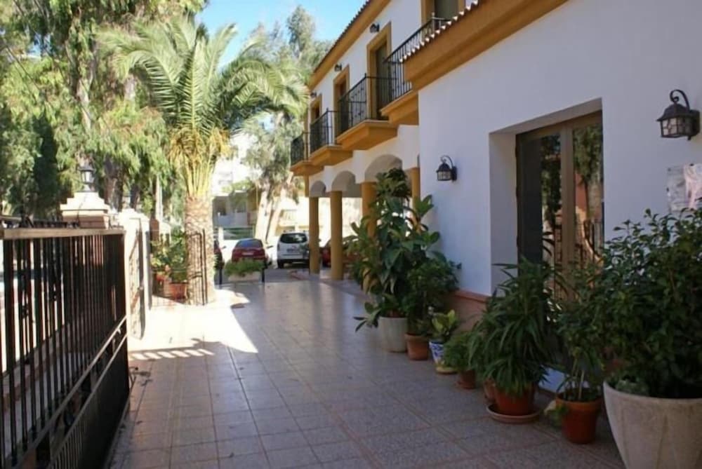 Hotel El Paraiso Playa 4/44