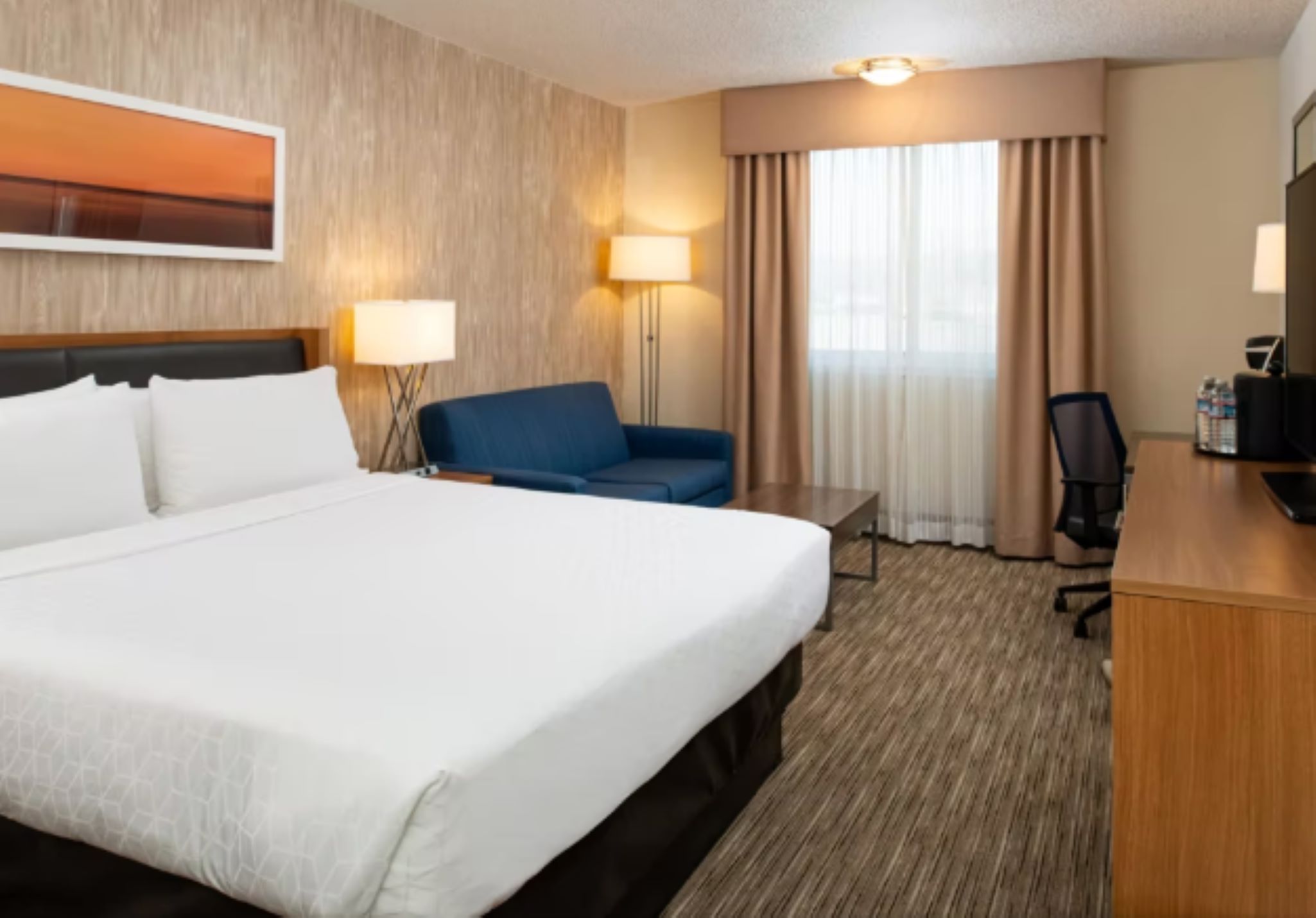 Room, King Bed, Bay View