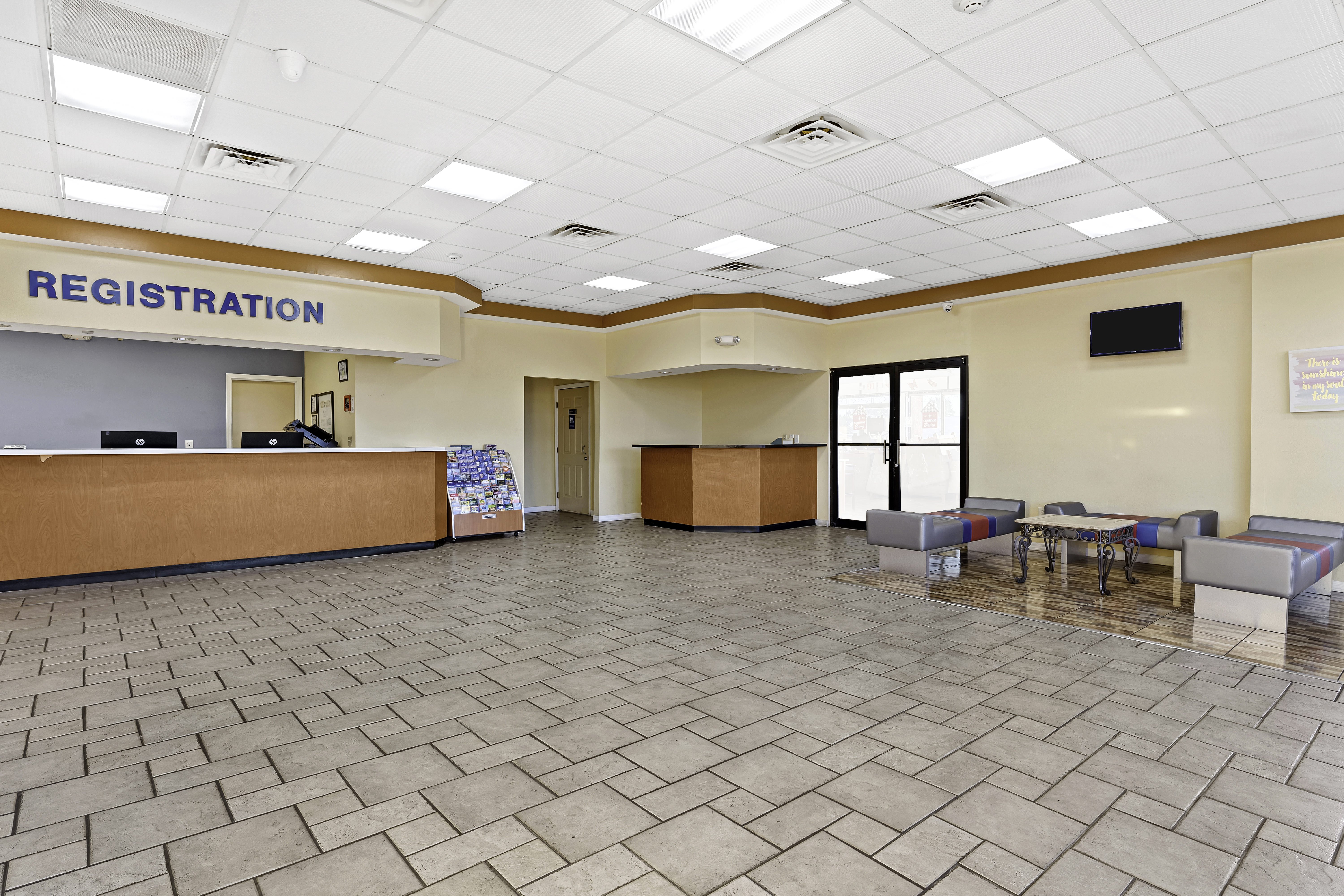Baymont by Wyndham Orlando North Millenia photo5