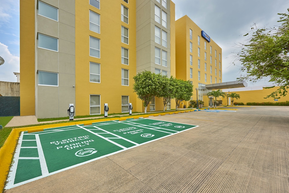 City Express by Marriott Minatitlan 7/61