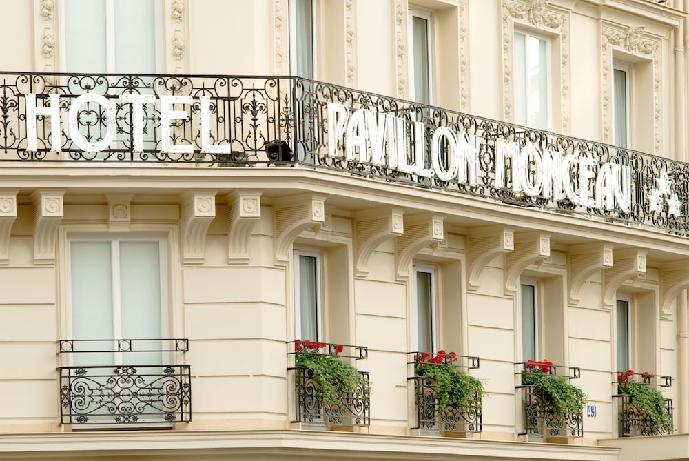 Pavillon Monceau by HappyCulture in PARIS
