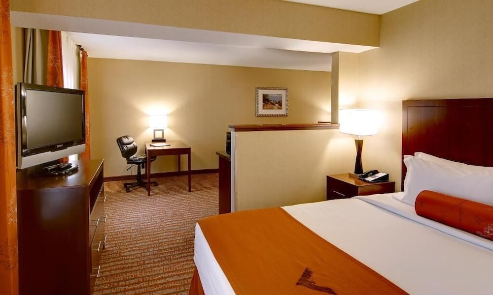 Phoenix Inn Suites - Albany 6/31