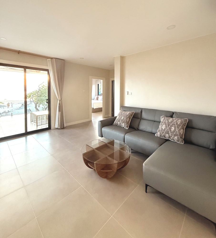 Sabaii Bay Resort 53/75