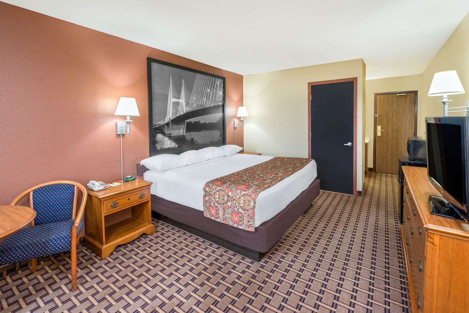 Super 8 by Wyndham Charleston/Sikeston East MO 4/10