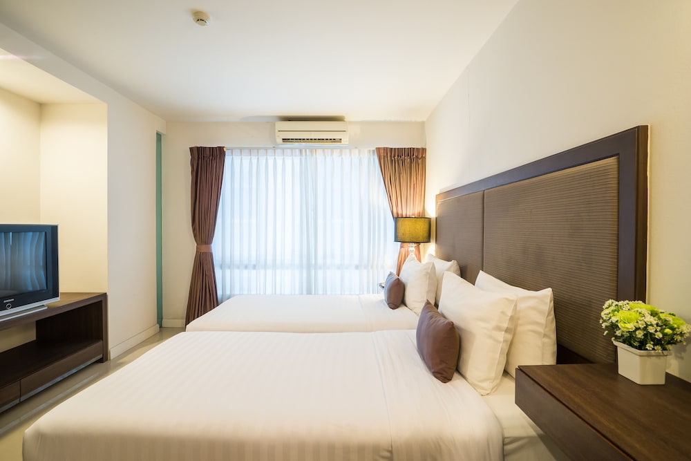 Beyond Suite Hotel 21/73